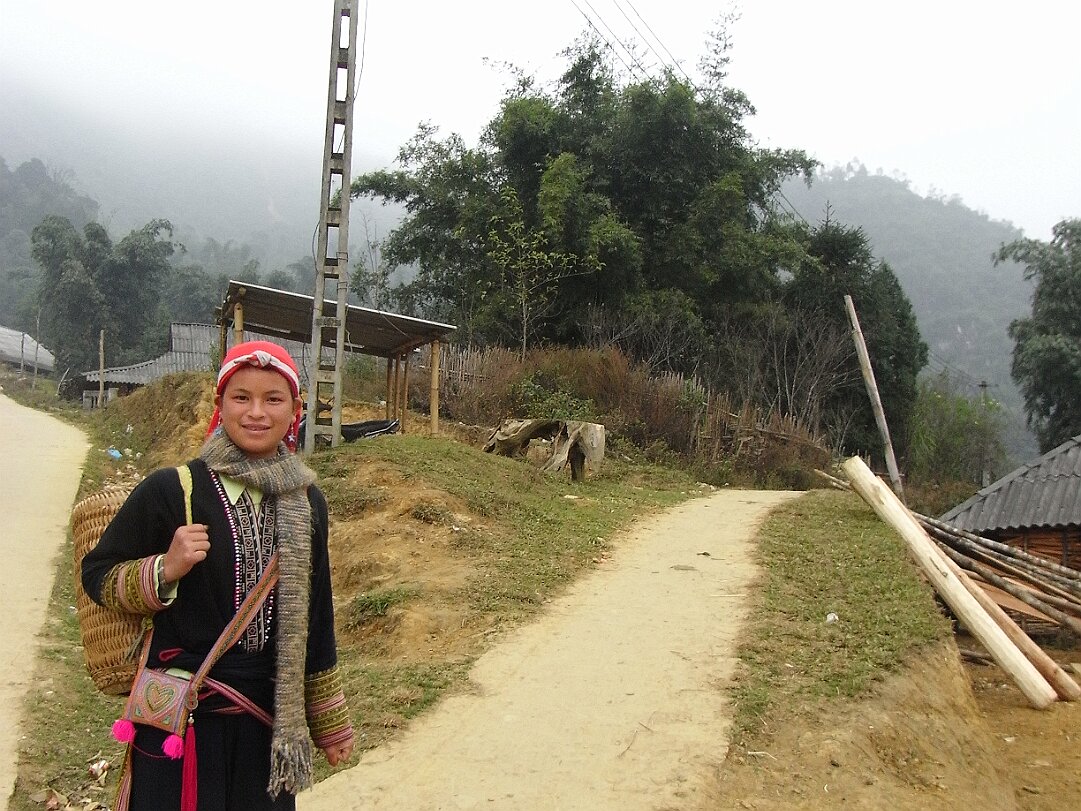 SaPa Sapa - the frontier town in the Lào Cai province of northwest Vietnam. Home to the ethnic minority groups of North...