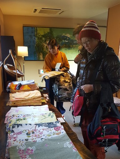 20161118_154228 Ladies gets a choice of yukata