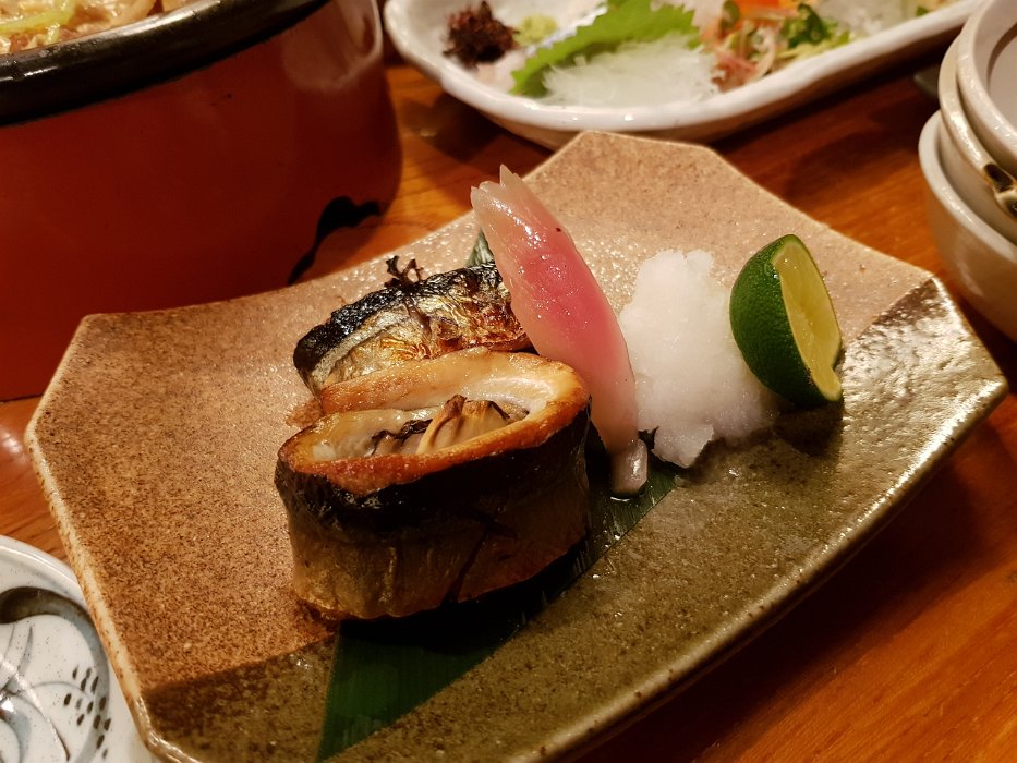 20171031_190546 Seasonal grilled sanma fish wrap maitake mushroom