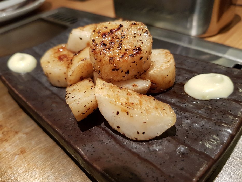 20171102_211545 Grilled mountain yam for starters