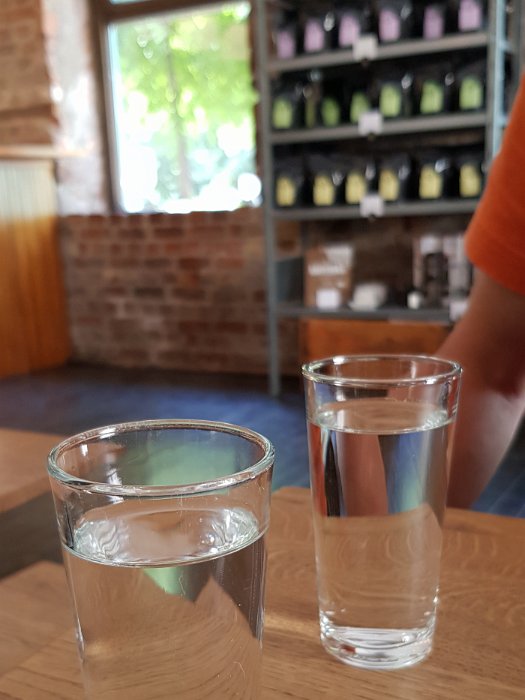 20180528_140257 sparkling water for the espresso and still for the latte