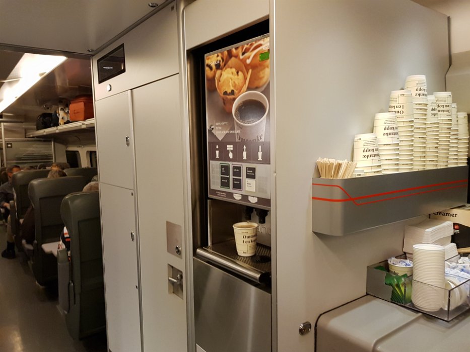 20180529_120845 Free flow coffee on-board the Komfort section