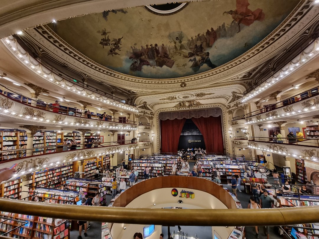 Ateneo Grand Splendid The world's most beautiful bookstore in Recoleta neighborhood of Buenos Aires, Argentina.