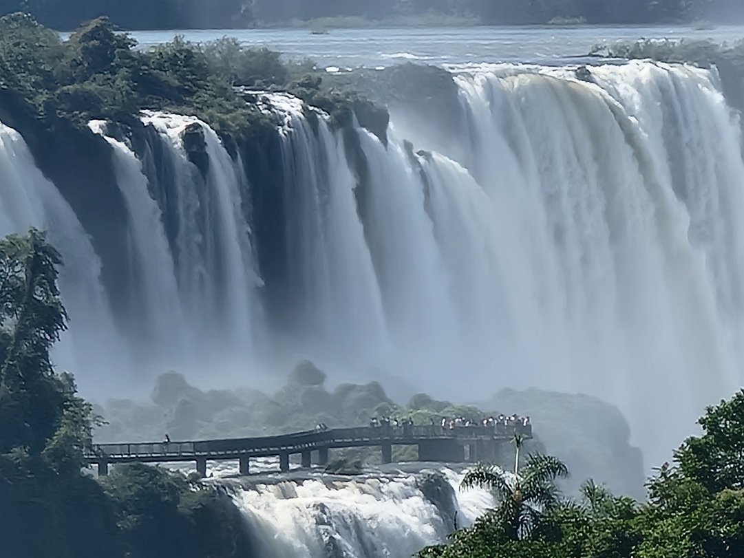 Iguazu Falls, Argentina and Brazil Indeed, this is one of the seven natural wonders of the world. A 2-day trip crossing between Brazil and Argentina so...